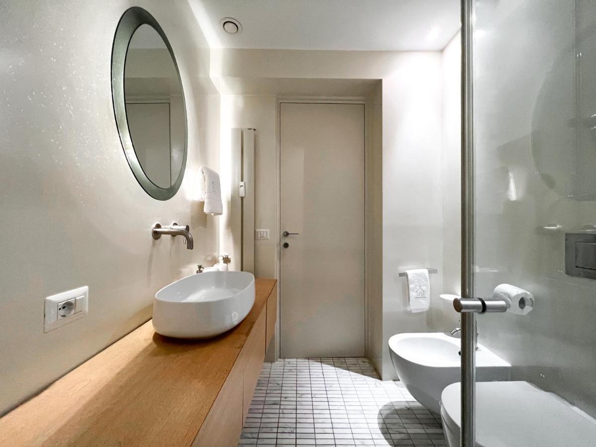 Apartamento Luxury House & Secret Garden - Strategic Location, 100M To Metro B Roma Exterior foto